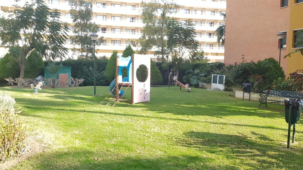 Impresionante Primera Linea De Playa, Bajondillo Beach Torremolinos Eksteriør bilde
